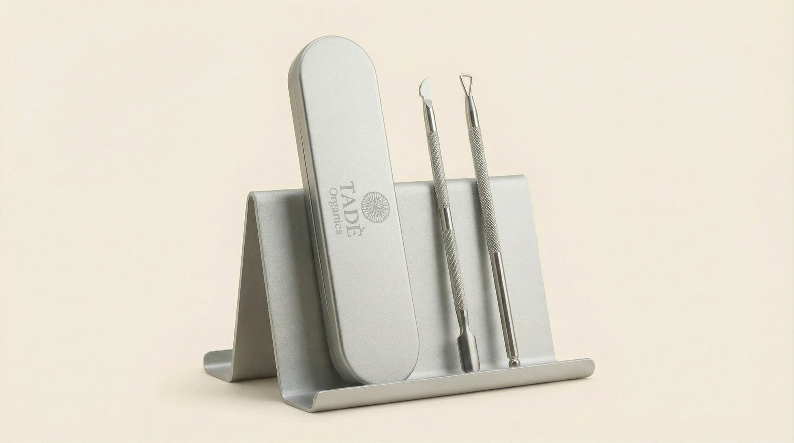 Tadè Organics Nail Pick & Pusher