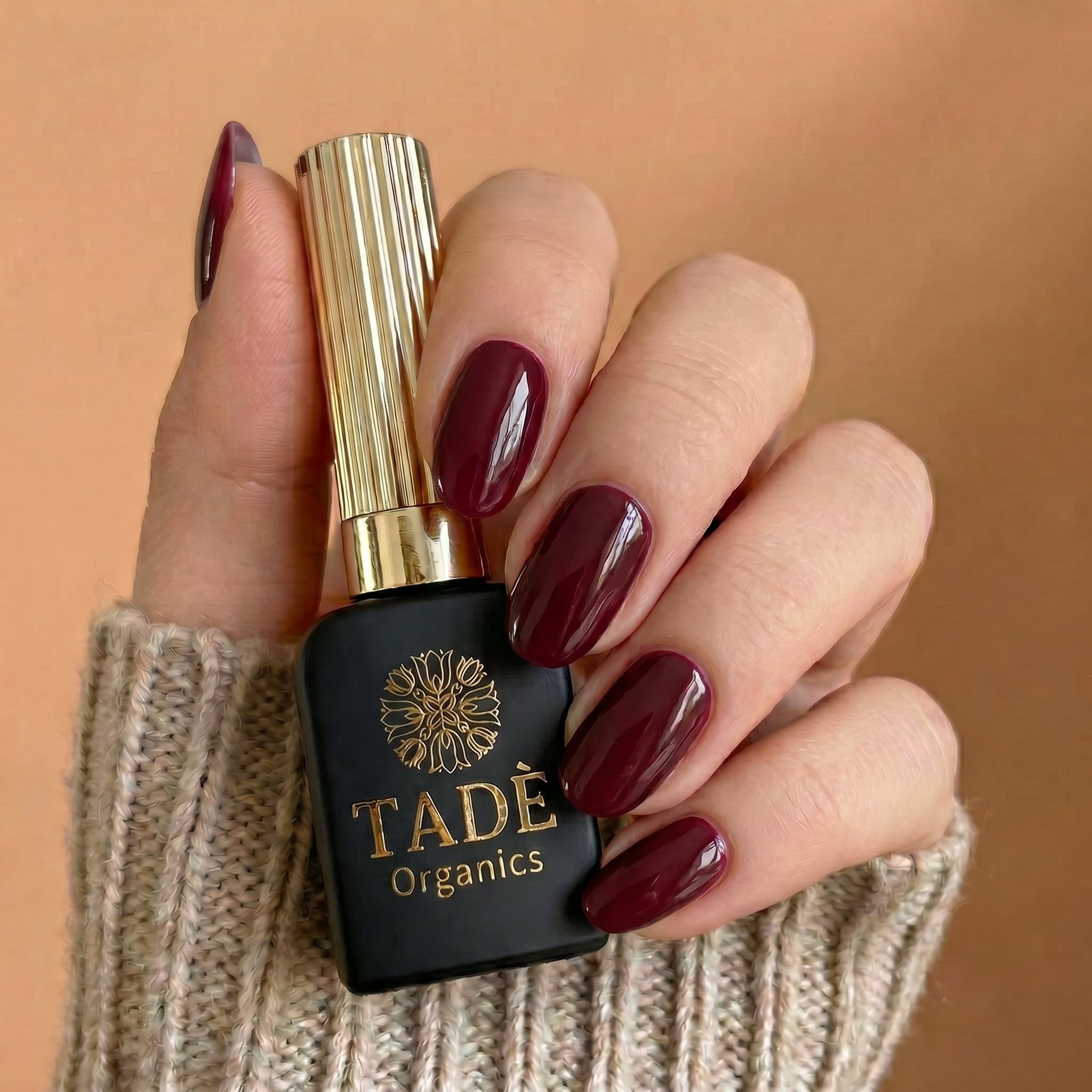 Tadè Organics Red Wine, Plant Based, Non Toxic Gel Nail Polish